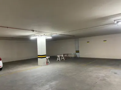 Galpão/Depósito/Armazém à venda, 331m² no Floresta, Porto Alegre