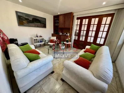 Casa com 4 Quartos à venda, 200m² no Icaraí, Niterói
