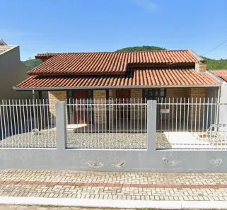 Casa com 2 Quartos à venda, 72m² no Zimbros, Bombinhas