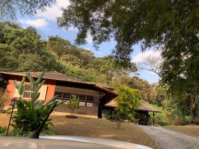 Casa com 3 Quartos à venda, 450m² no Corrêas, Petrópolis
