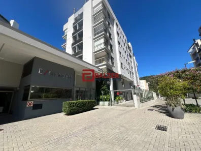 Apartamento com 2 Quartos à venda, 82m² no Córrego Grande, Florianópolis
