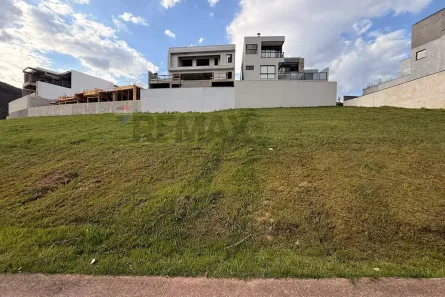 Lote/Terreno à venda, 300m² no Teixeiras, Juiz de Fora