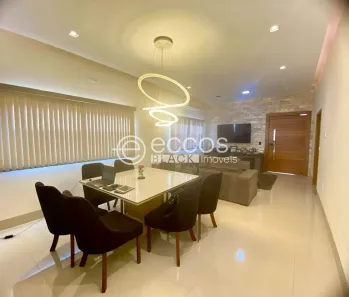 Casa com 3 Quartos à venda, 210m² no Jardim do Lago, Uberaba