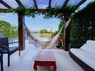 Casa de Condomínio com 4 Quartos à venda, 195m² no XANGRI-LÁ, Xangri-lá