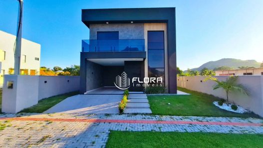 Casa de Condomínio com 4 Quartos à venda, 120m² no Cajueiros (Itaipuaçu), Maricá