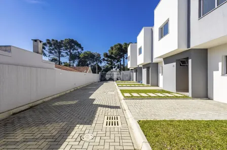 Casa com 2 Quartos à venda, 85m² no Santa Cândida, Curitiba