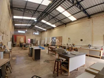 Galpão/Depósito/Armazém à venda, 226m² no Planalto Verde, Ribeirão Preto