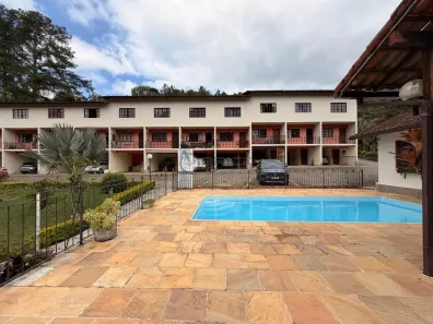 Casa de Condomínio com 2 Quartos à venda, 96m² no Albuquerque, Teresópolis
