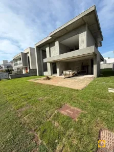 Casa de Condomínio com 3 Quartos à venda, 241m² no São João do Rio Vermelho, Florianópolis