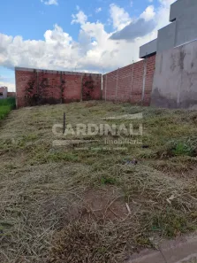 Lote/Terreno à venda, 200m² no Residencial Arcoville, São Carlos