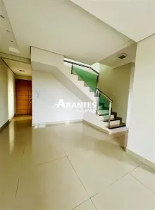 Apartamento com 4 Quartos à venda, 186m² no Santa Mônica, Uberlândia
