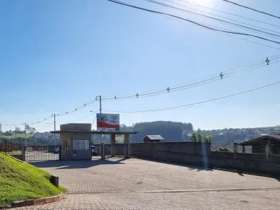 Lote/Terreno à venda, 300m² no Lomba Grande, Novo Hamburgo