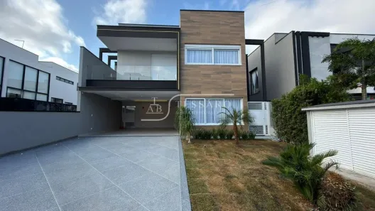 Casa à venda, 289m² no Arujá 5, Arujá