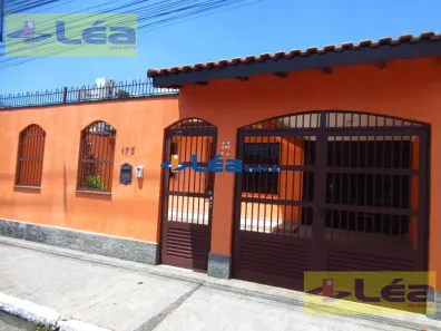 Imóvel Comercial com 3 Quartos para alugar, 250m² no Jardim Santa Helena, Suzano