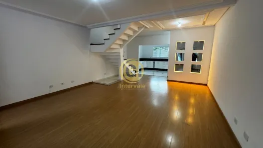 Casa de Condomínio com 3 Quartos à venda, 180m² no Parque Santo Antônio, Jacareí