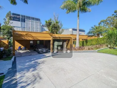 Casa de Condomínio com 5 Quartos à venda, 500m² no Tamboré, Barueri