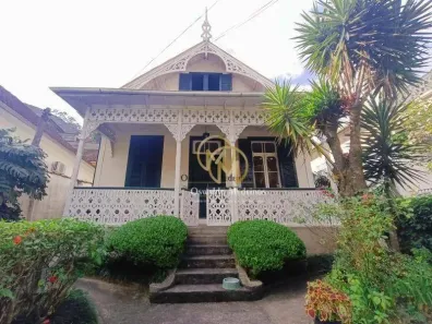 Casa com 6 Quartos à venda, 336m² no Centro, Petrópolis