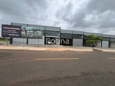 Ponto Comercial para alugar, 546m² no Jardim Botânico, Uberlândia