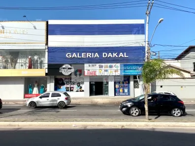 Prédio Comercial à venda, 705m² no Parque Residencial Laranjeiras, Serra