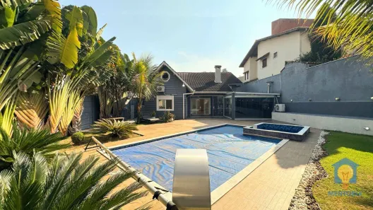 Casa de Condomínio com 5 Quartos para alugar, 340m² no Granja Viana, Cotia