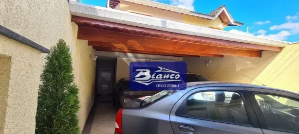 Sobrado com 3 Quartos à venda, 193m² no Vila Galvão, Guarulhos