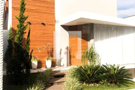 Casa com 3 Quartos à venda, 420m² no Estância Silveira, Contagem