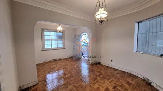 Imóvel Comercial com 6 Quartos para alugar, 202m² no Santo Antônio, Belo Horizonte