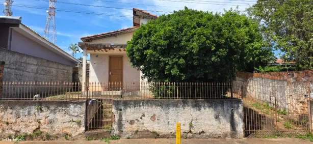 Casa com 3 Quartos à venda, 120m² no Jardim Brasília, Presidente Prudente
