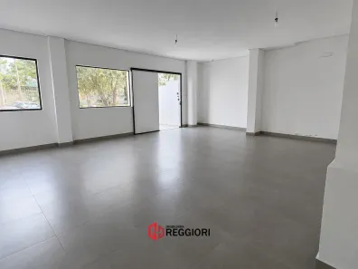 Sala Comercial para alugar, 180m² no Municípios, Balneário Camboriú