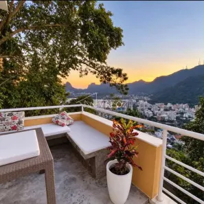 Apartamento com 4 Quartos à venda, 334m² no Humaitá, Rio de Janeiro