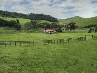 Fazenda/Sítio com 3 Quartos à venda, 205700m² no Centro, Cunha