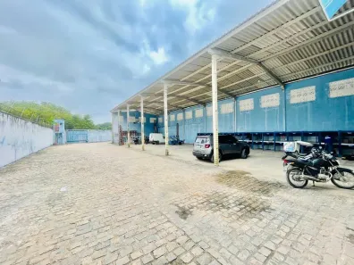 Galpão/Depósito/Armazém com 6 Quartos para alugar, 700m² no Candelária, Natal