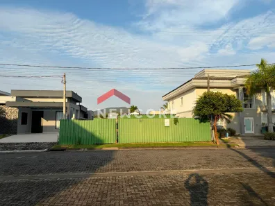 Lote/Terreno à venda, 390m² no Balneário Copacabana, Caraguatatuba