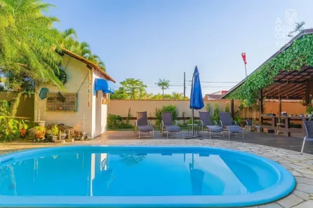 Casa com 3 Quartos à venda, 170m² no Cohapar, Guaratuba