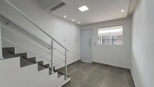 Sobrado com 2 Quartos à venda, 64m² no Caiçara, Praia Grande