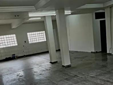 Ponto Comercial para alugar, 120m² no Boa Vista, Curitiba