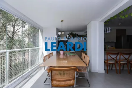Apartamento com 3 Quartos à venda, 109m² no Vila Andrade, São Paulo