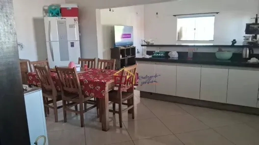 Fazenda/Sítio com 3 Quartos à venda, 180m² no Village Tremembé, Tremembé