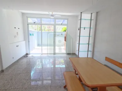 Casa de Condomínio com 2 Quartos à venda, 120m² no São Francisco, Niterói