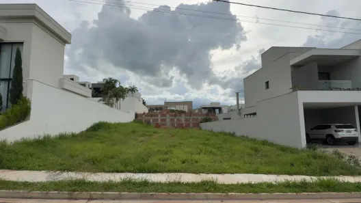 Lote/Terreno à venda, 649m² no Residencial Bourbon Parc, Presidente Prudente