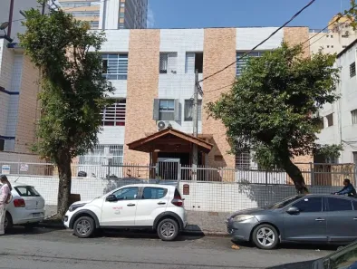 Kitnet à venda, 28m² no Centro, São Vicente