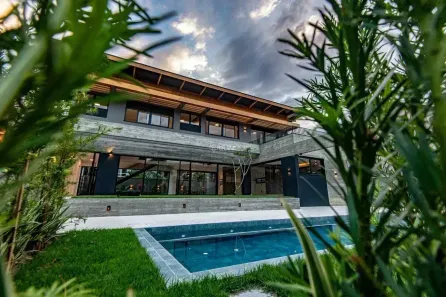 Casa de Condomínio com 4 Quartos à venda, 529m² no Lagoa da Conceição, Florianópolis