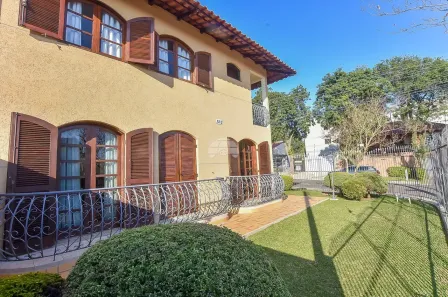 Sobrado com 2 Quartos à venda, 293m² no Guaíra, Curitiba