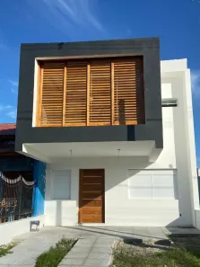 Casa com 3 Quartos à venda, 145m² no Hípica, Porto Alegre