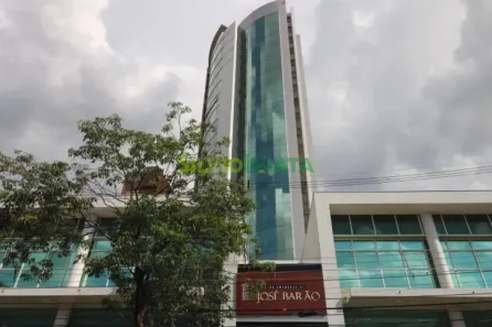 Prédio Comercial com 2 Quartos para alugar, 51m² no Zona 04, Maringá