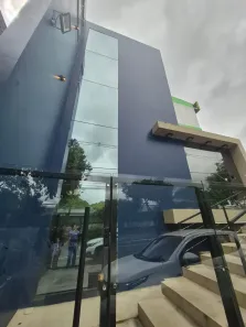 Prédio Comercial à venda, 1000m² no Adrianópolis, Manaus
