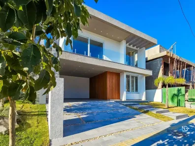 Casa com 3 Quartos à venda, 235m² no Centro, Gravataí