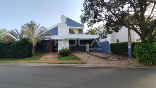 Casa de Condomínio com 4 Quartos para alugar, 250m² no Parque Faber Castell I, São Carlos