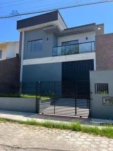 Casa com 3 Quartos à venda, 135m² no Forquilhas, São José