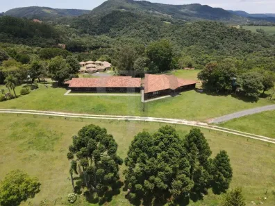 Fazenda/Sítio com 15 Quartos à venda, 1160m² no Jardim Emília, Campo Largo